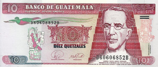 Guatemala - 10 Quetzales 2007 (# 111b)