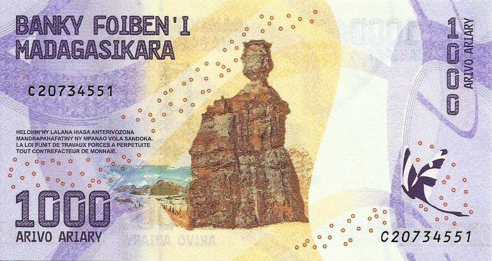 Madagascar - 1000 Francos 2017 (# 100)