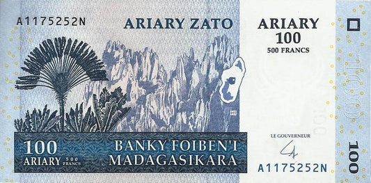 Madagascar - 100 Francos 2004 (# 86b)