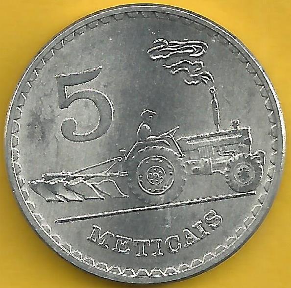 Mocambique - 5 Meticais 1982 (Km# 101) Tractor