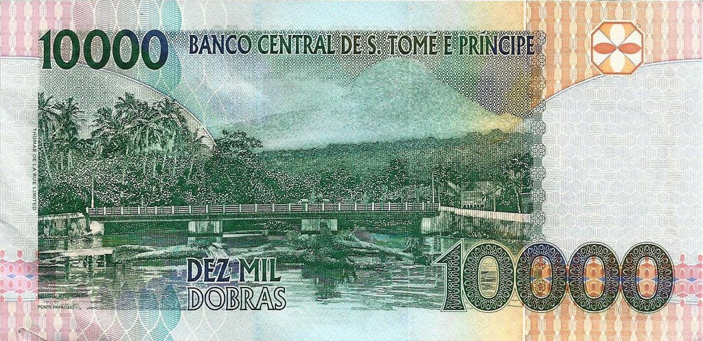 S.T. Principe - 10000 Dobras 2004 (# 66c)