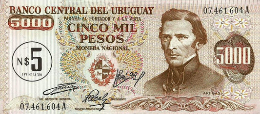 Uruguai - 5 Novos Pesos 1975 (# 57)